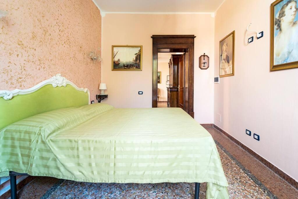 Elegant Apt, Wi-Fi And Garden Apartment Bologna Luaran gambar